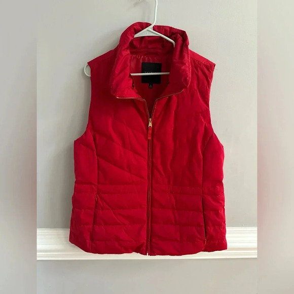 Talbots down vest - Picture 1 of 10